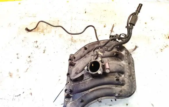 Citroen Xsara Picasso Intake manifold 9636741080 9648022780
