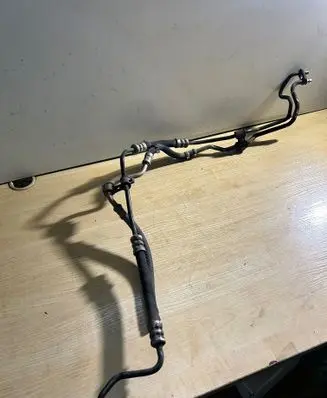 Power steering hose/pipe/line