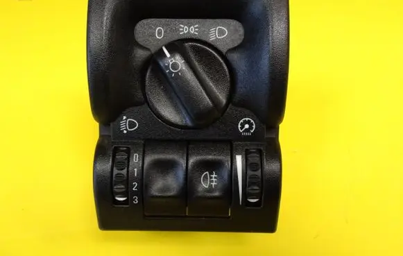 Opel Vectra B Light switch 90569813