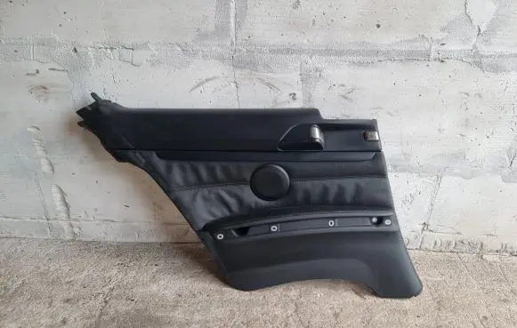 BMW 3 E92 E93 Coupe rear side trim panel 913004701
