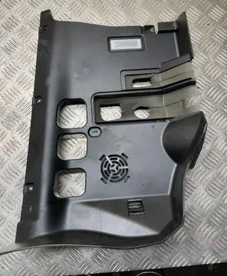 BMW 3 E90 E91 Dashboard lower bottom trim panel 9132541 9132540 5913254