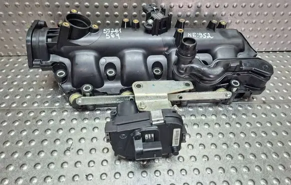 Opel Insignia A Intake manifold S27624952 55261564