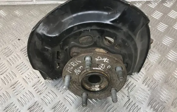 Toyota Auris E180 Front wheel hub F13R5 151017