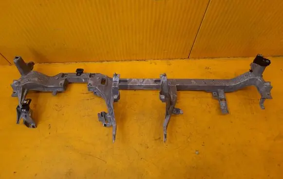 Volvo V60 Dashboard cross member/frame bar 32244008