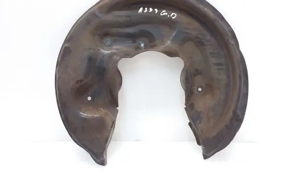 Volkswagen Tiguan Rear brake disc plate dust cover 5N0615612D