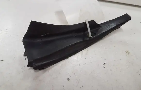 Mazda 6 Windshield trim K2443