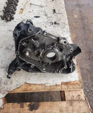 Mitsubishi Pajero Oil pump 