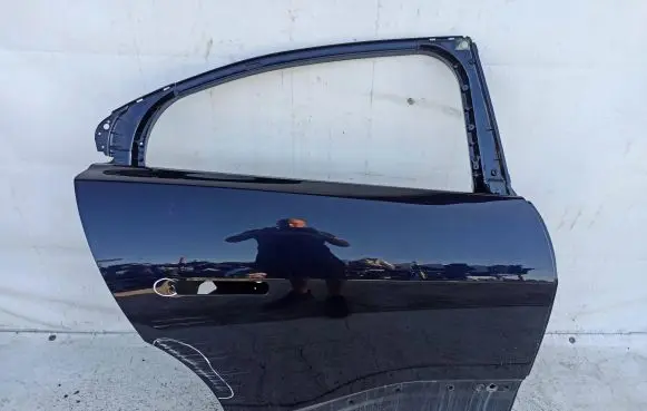 Jaguar I-Pace Rear door