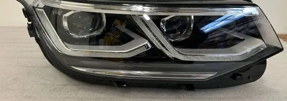 Volkswagen Tiguan Headlight/headlamp 5NB941082C