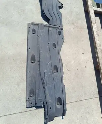 Audi A3 S3 8V Side bottom protection 5Q0825201L