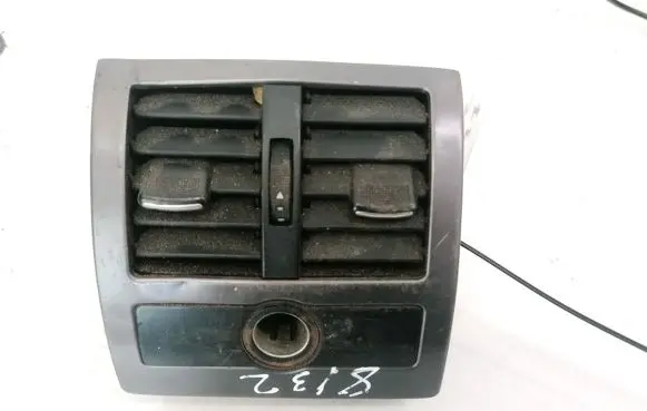 Audi A6 S6 C5 4B Dash center air vent grill 4B0819203