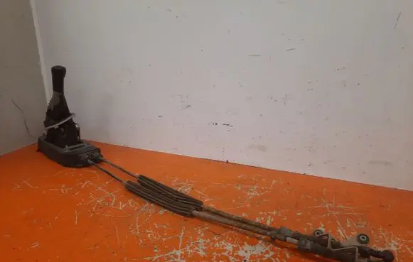 Volkswagen Fox Gear shifter/selector 5Z0803803
