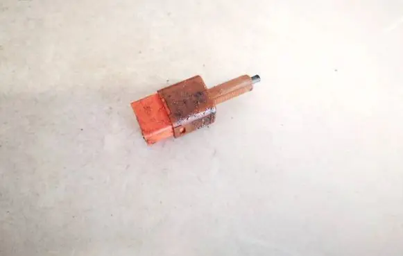 Nissan Qashqai Brake pedal sensor switch