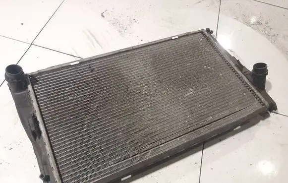 BMW 1 E81 E87 Coolant radiator 781025802 40828593154Z015