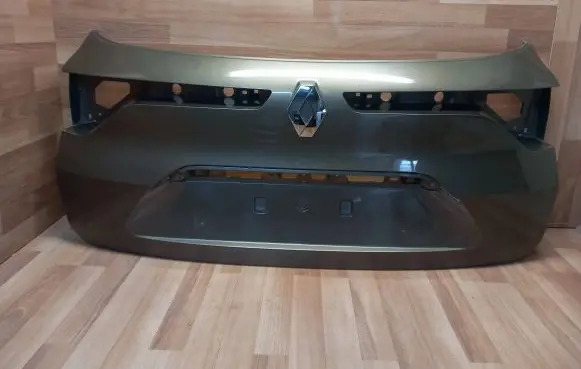 Renault Megane IV Tailgate trim 901525374R 901529849R
