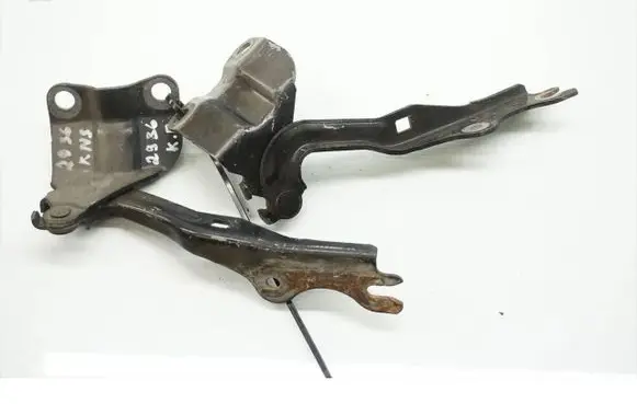 Mazda 6 Engine bonnet/hood hinges