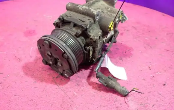 Ford Focus Air conditioning (A/C) compressor (pump)