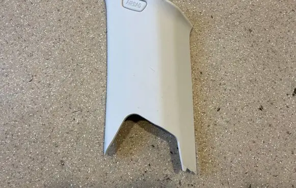 BMW 3 G20 G21 (C) pillar trim 7450008