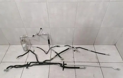 Audi R8 42 Air conditioning (A/C) pipe/hose 427260708D