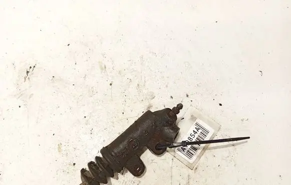 Master brake cylinder