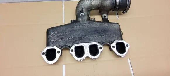 Audi A4 S4 B5 8D Intake manifold 028129713K