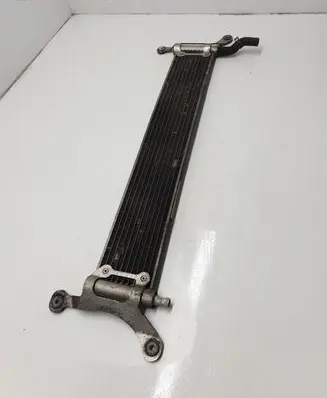 Transmission/gearbox oil cooler