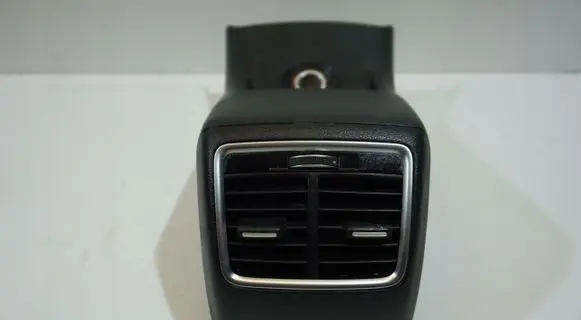 Audi RSQ3 Ashtray (front) 