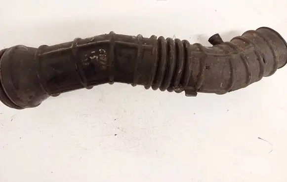 Nissan Note (E11) Air intake hose/pipe