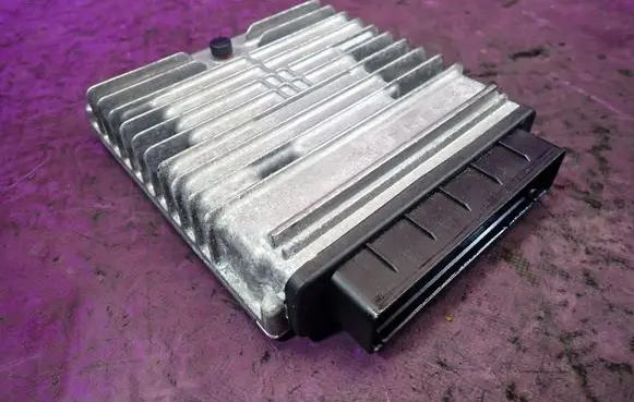 Ford Mondeo Mk III Engine control unit/module ECU 
