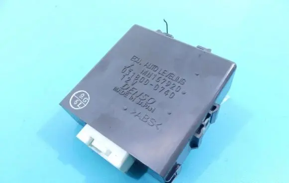 Mitsubishi Grandis Central body control module 031800-0740 IMPRK1171874
