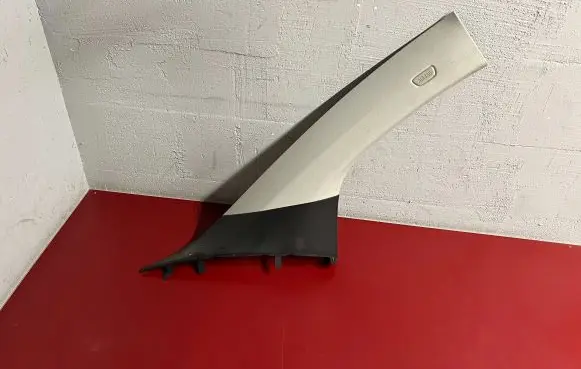 BMW i3 (A) pillar trim 7275668
