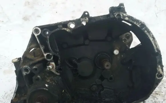 Renault Rapid Manual 5 speed gearbox jb1109