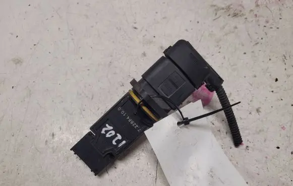 Skoda Octavia Mk2 (1Z) Mass air flow meter 1J0973999A 722684100