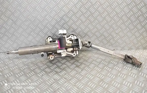 Steering wheel axle set
