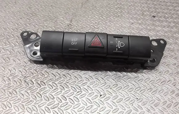 Jeep Patriot Hazard light switch 12862374D P04602724AD