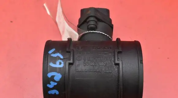 Opel Zafira A Mass air flow meter 24437502