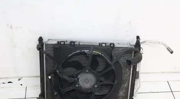 Nissan Note (E11) Radiator set 2006R