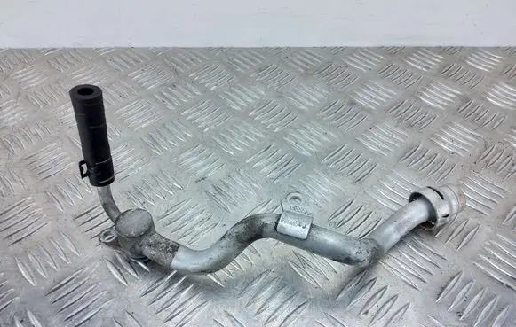 Audi A8 S8 D4 4H Engine coolant pipe/hose 059121065