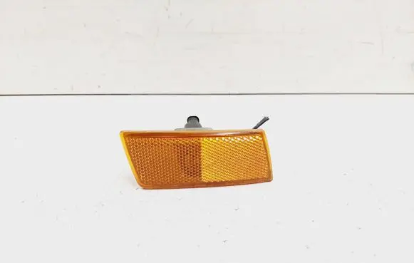 Chrysler 300 - 300C Front indicator light 58622E E110215