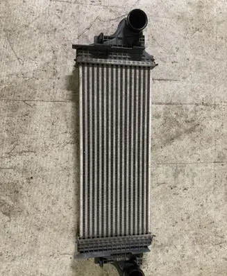Mercedes-Benz ML W164 Intercooler radiator