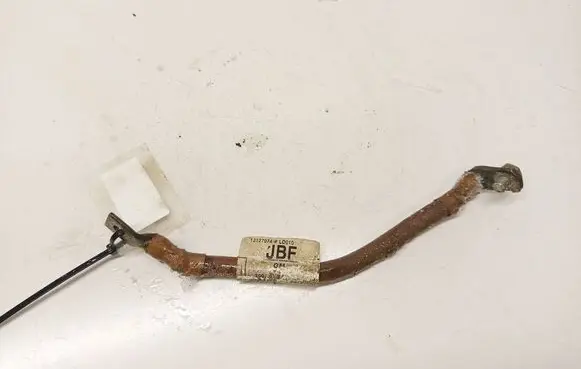 Opel Zafira B Positive cable (battery) 13127074