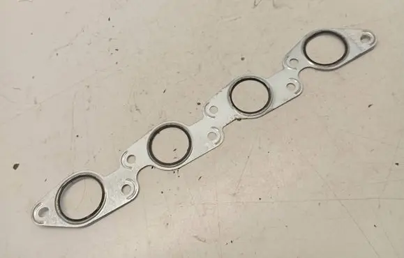 Mercedes-Benz Vito Viano W638 other engine part 