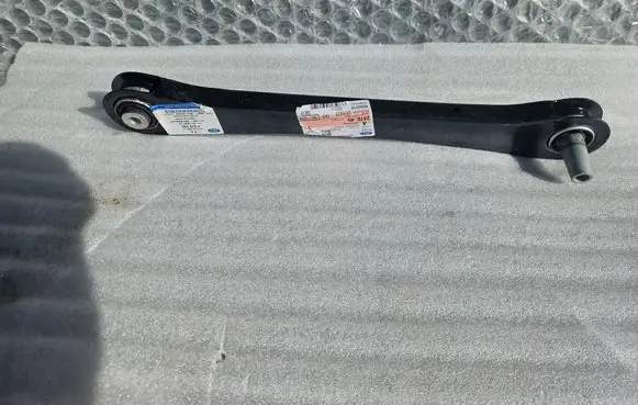 Ford Mach-E I Rear control arm LJ9C-5K969-AB