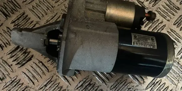 Chrysler 300 - 300C Starter motor EGG253HP 04608800AA