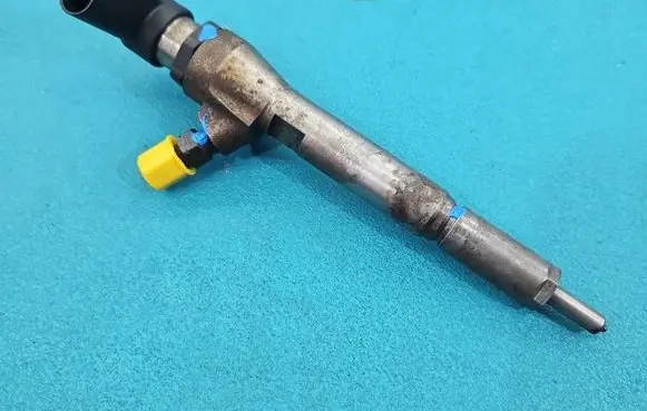 Renault Laguna III Fuel injector H8200294788 IMPRK1601343