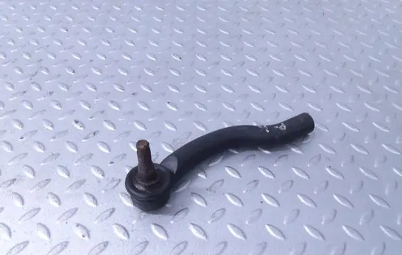 Toyota RAV 4 (XA40) Steering tie rod end 