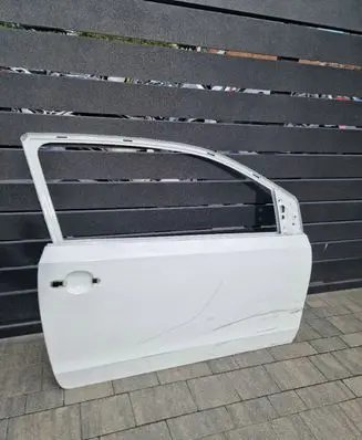 Skoda Citigo Front door