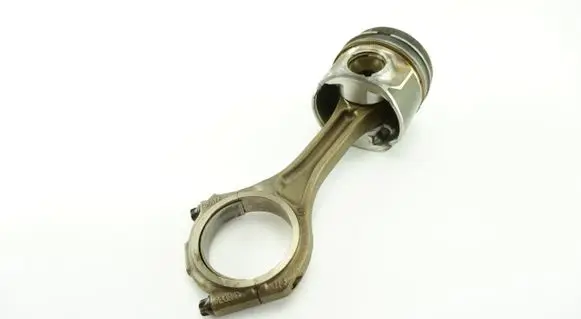 Audi A4 S4 B5 8D Piston 