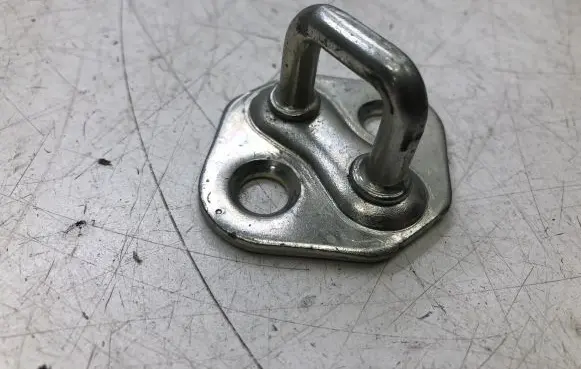 Honda CR-V Rear door lock loop/hook striker 