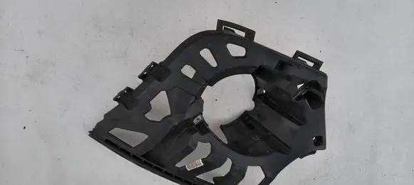Mini One - Cooper F56 F55 Front bumper mounting bracket 7302507